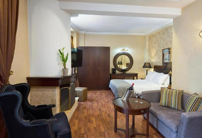 Family Suite, Olympus Mediterranean Boutique