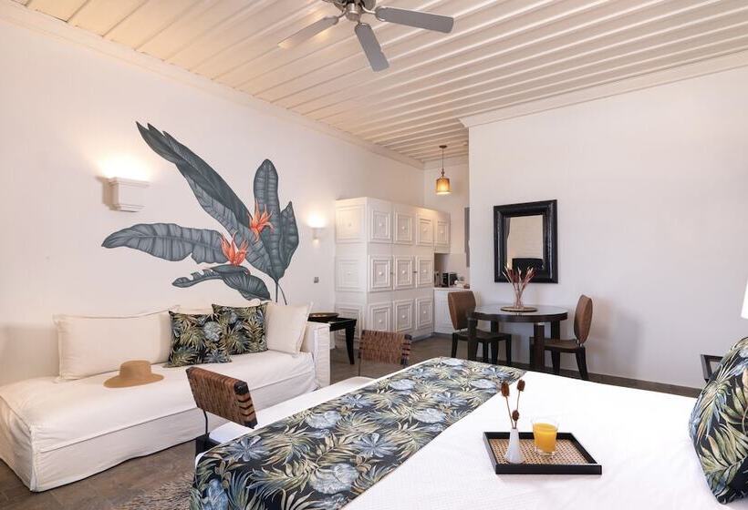 Люкс Deluxe Вид на Море, Porto Kea Suites By Sandglass