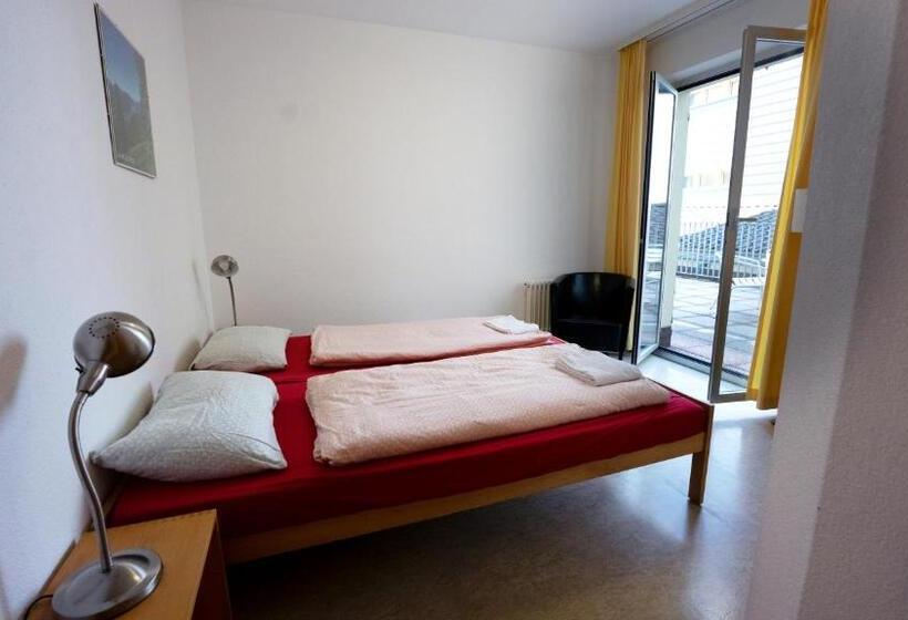 スタンダードルーム, Locarno Youth Hostel