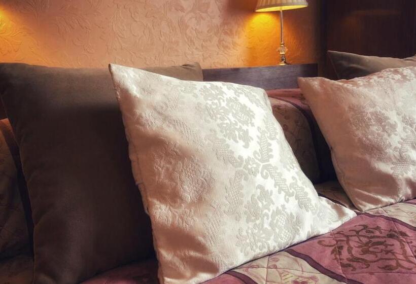 Quarto standard, Averon Guest House