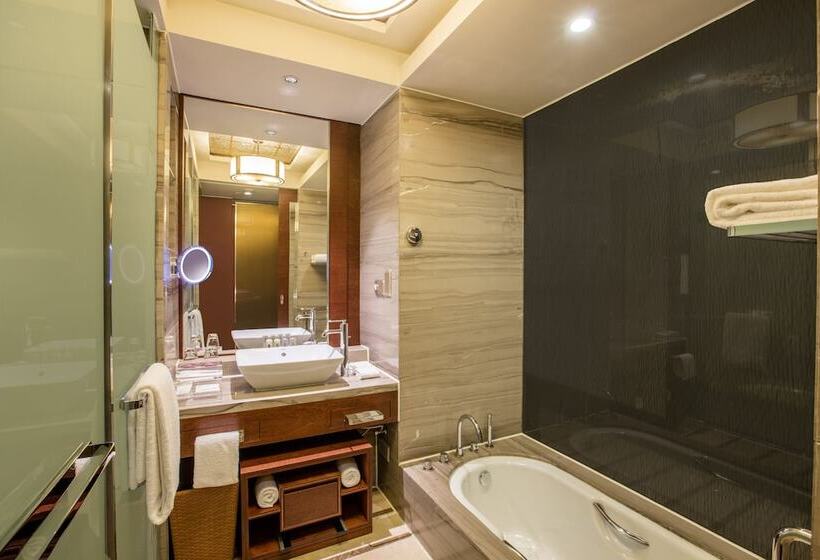 Люкс Клуб, Crowne Plaza Hefei, An Ihg