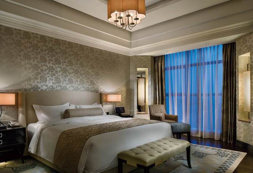 Люкс Клуб, Crowne Plaza Hefei, An Ihg