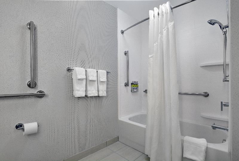 Номер Стандарт, Holiday Inn Express Atmore, An Ihg