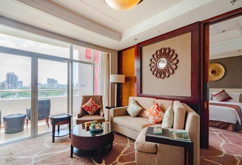 سوییت سوپریور, Pullman Haikou