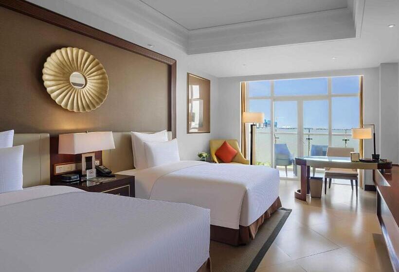 اتاق لوکس با بالکن و چشم‌انداز دریا, Pullman Haikou
