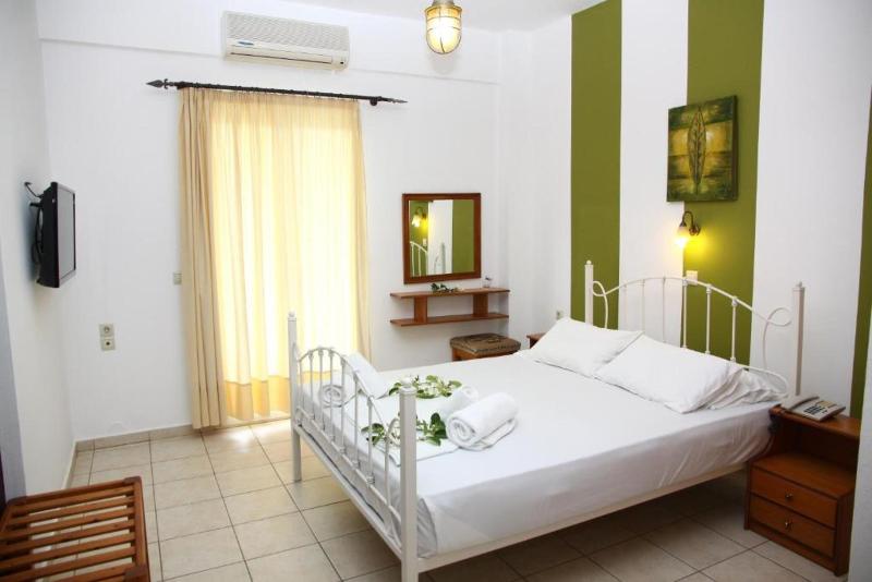 Апартаменты 1 Спальня Вид на Сад, Nikos Apartments