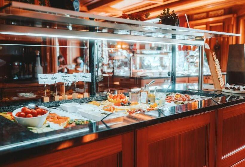 Номер Deluxe, Lindenhof
