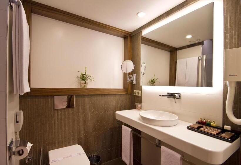 스탠다드 트리플 룸, Grand Hotel Gaziantep