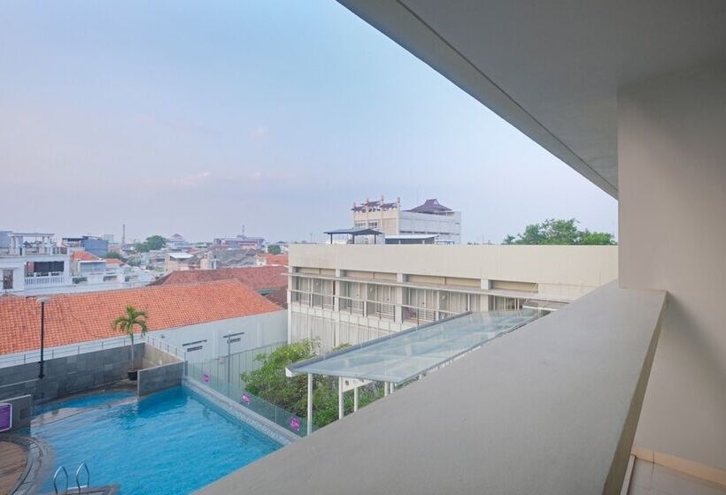 デラックスルーム, Quest Hotel Simpang Lima   Semarang By Aston