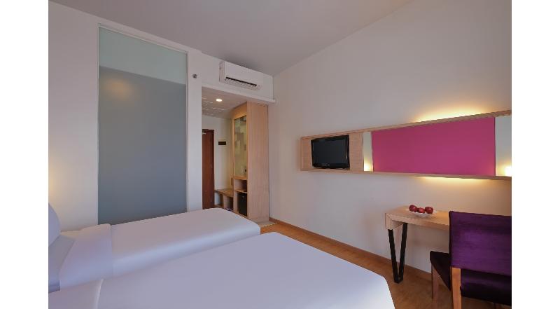 デラックスルーム, Quest Hotel Simpang Lima   Semarang By Aston