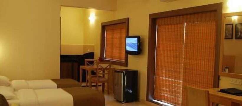Номер Премиум, Sandalwood Hotel & Suites