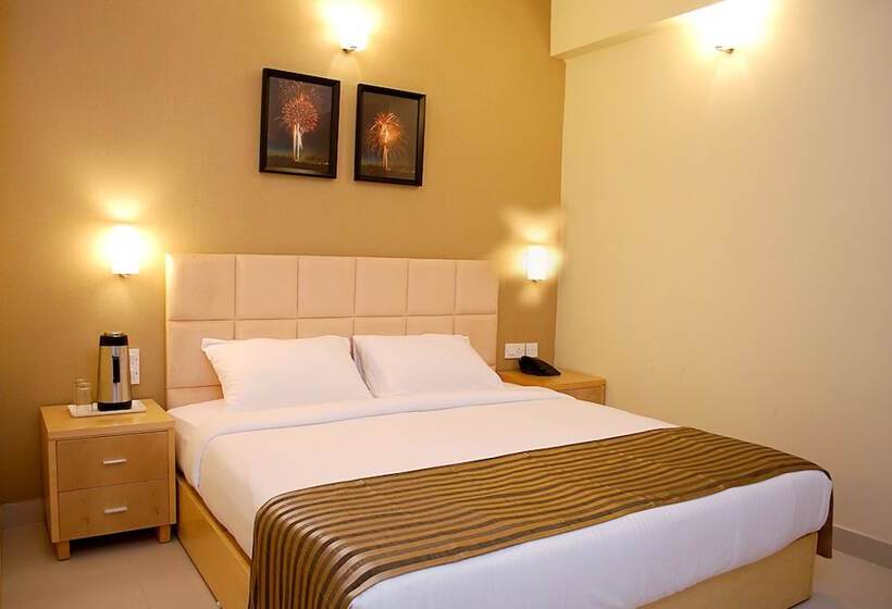 Люкс, Sandalwood Hotel & Suites