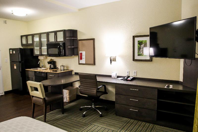 스탠다드 스튜디오, Candlewood Suites Richmond North Glen Allen, An Ihg