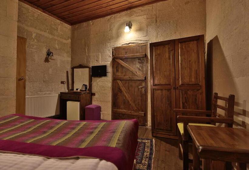 Номер Стандарт, Elif Stone House