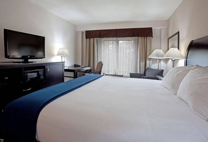 Люкс, Holiday Inn Express Hotel & Suites Hope Mills Fayetteville Airport, An Ihg