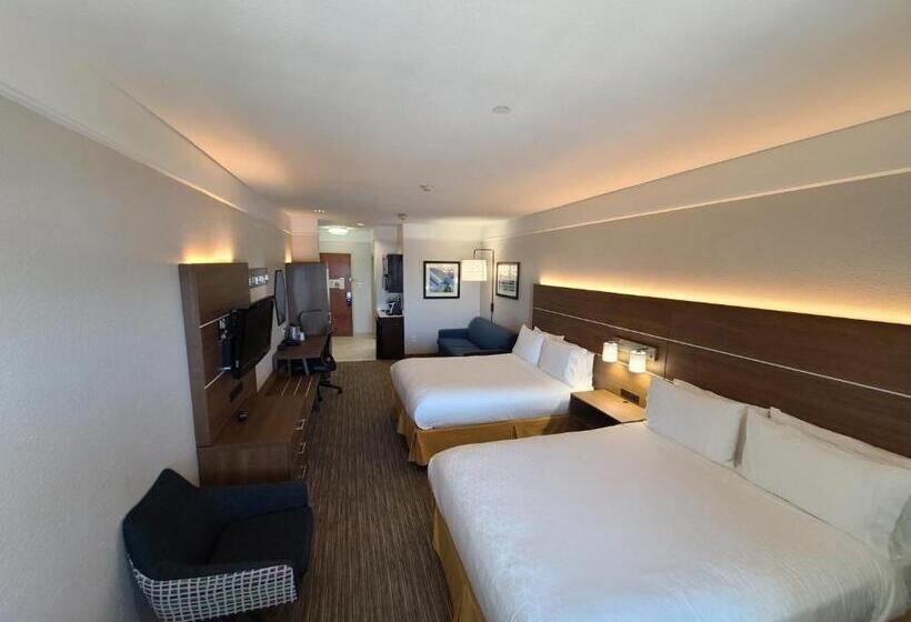 Suite Adaptada per a persones amb mobilitat reduïda, Holiday Inn Express Hotel Galveston West Seawall, An Ihg