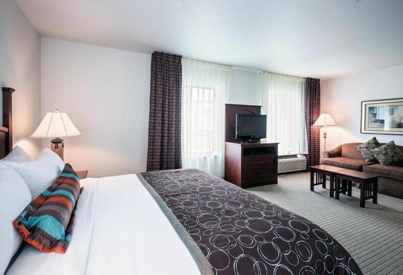 Standard-invahuone King-vuode, Staybridge Suites Rockford, An Ihg