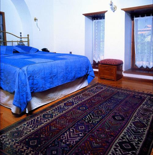 Camera Deluxe, Tekeli Konaklari