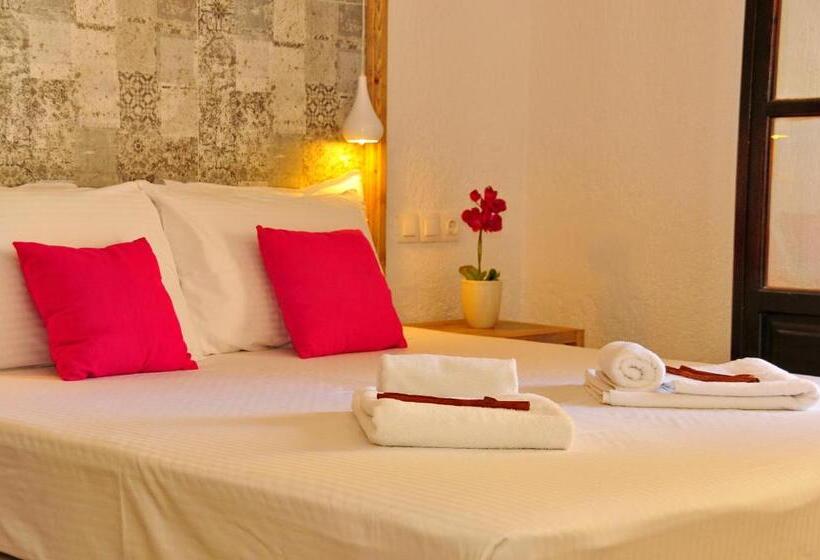 اتاق استاندارد, Cleopatra Apartments