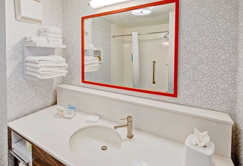 Номер Стандарт, Hampton Inn Van Buren