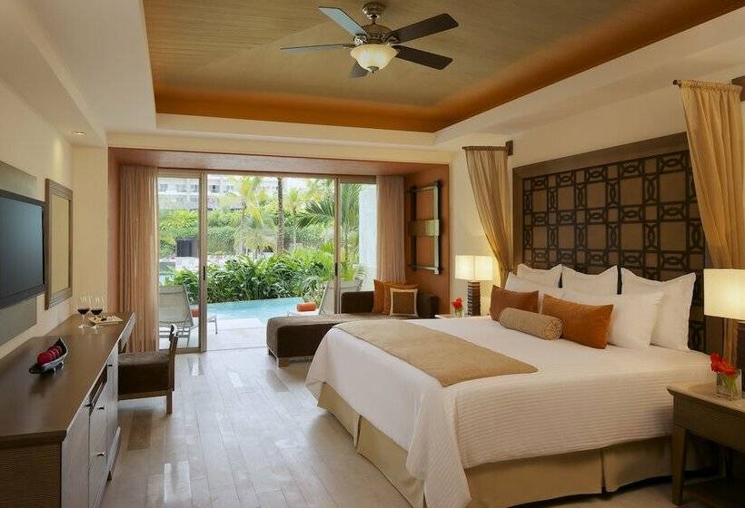 سوییت جونیور کلاب, Dreams Vallarta Bay Resorts & Spa   All Inclusive