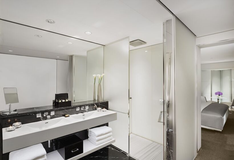 Номер Стандарт, Me London By Melia   Covent Garden