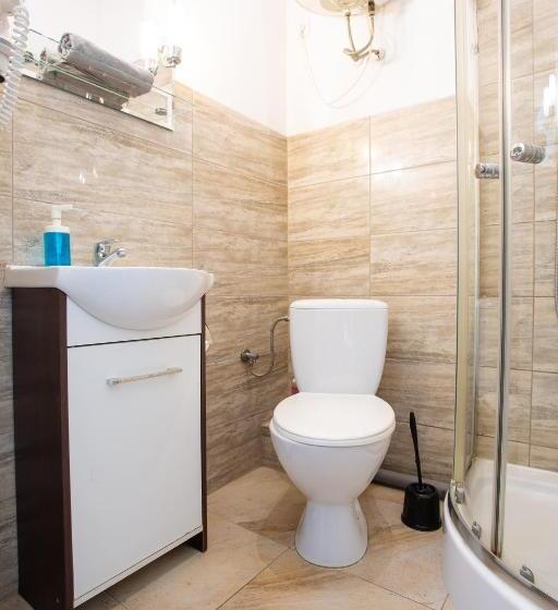 غرفة قياسية حمام مشترك, Moon Hostel Wrocław