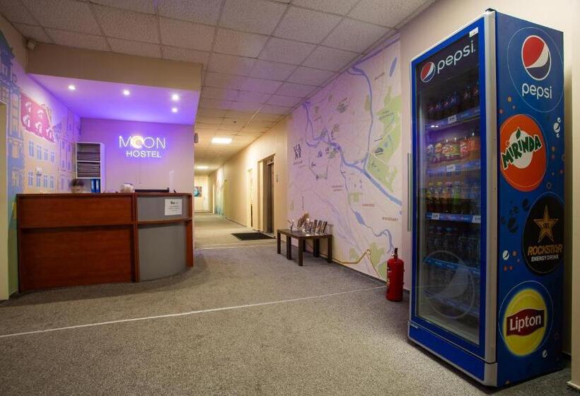 غرفة قياسية رباعية حمام مشترك, Moon Hostel Wrocław
