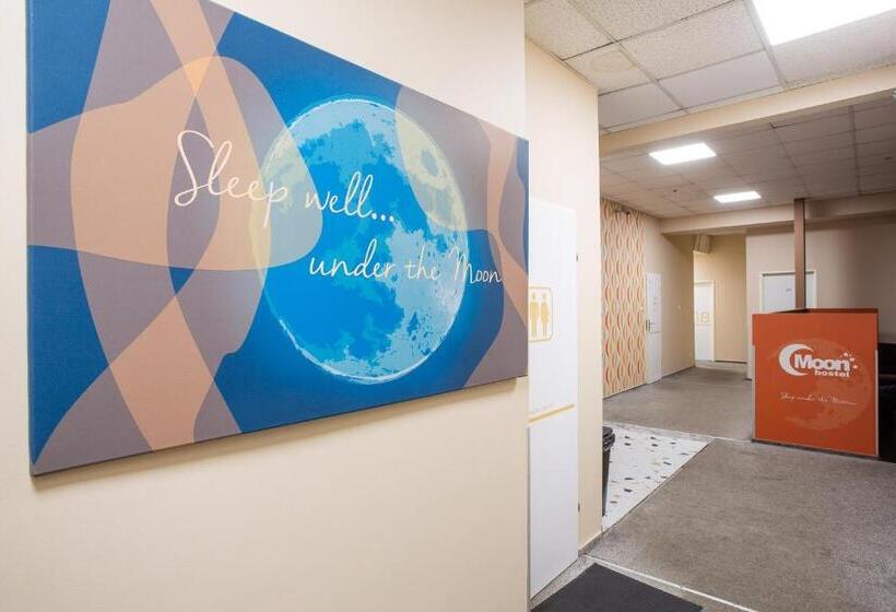 غرفة قياسية فردية حمام مشترك, Moon Hostel Wrocław