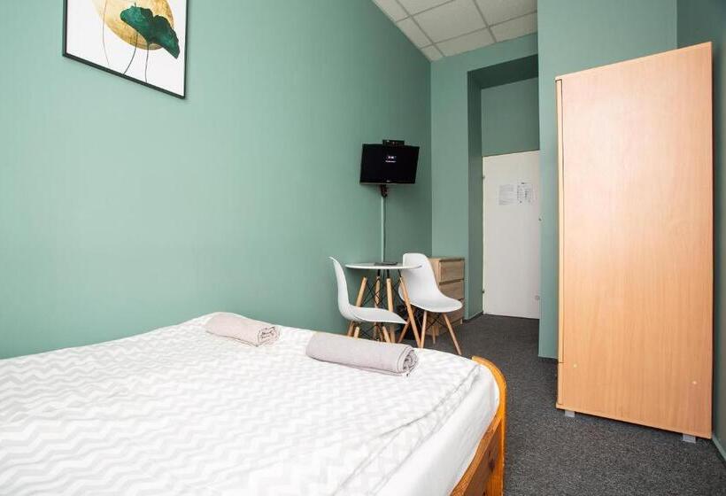 غرفة قياسية, Moon Hostel Wrocław