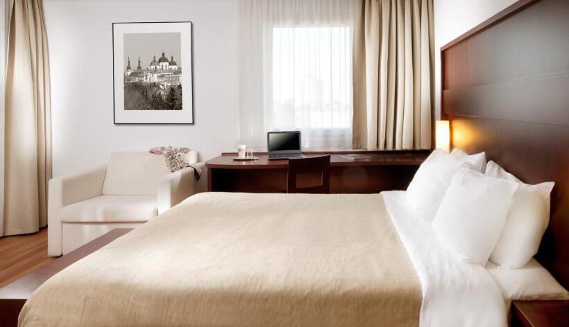 اتاق لوکس, Comfort Hotel Olomouc Centre