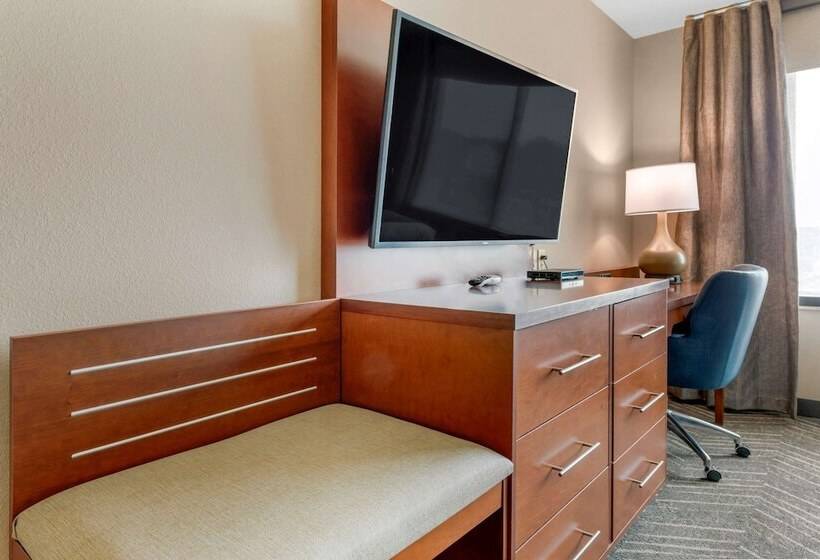 Люкс, Comfort Inn & Suites Mountain Iron And Virginia