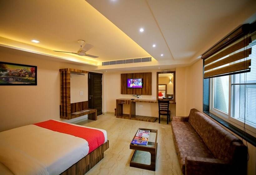 Номер Deluxe, Moti Palace