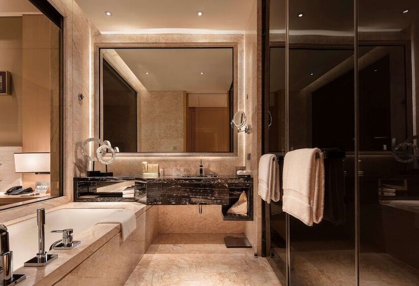 اتاق استاندارد, Hilton Dalian