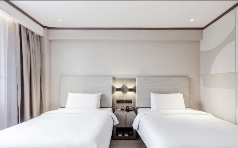 스탠다드 룸 킹사이즈 침대, Holiday Inn Express Hotel & Suites Vermillion By Ihg