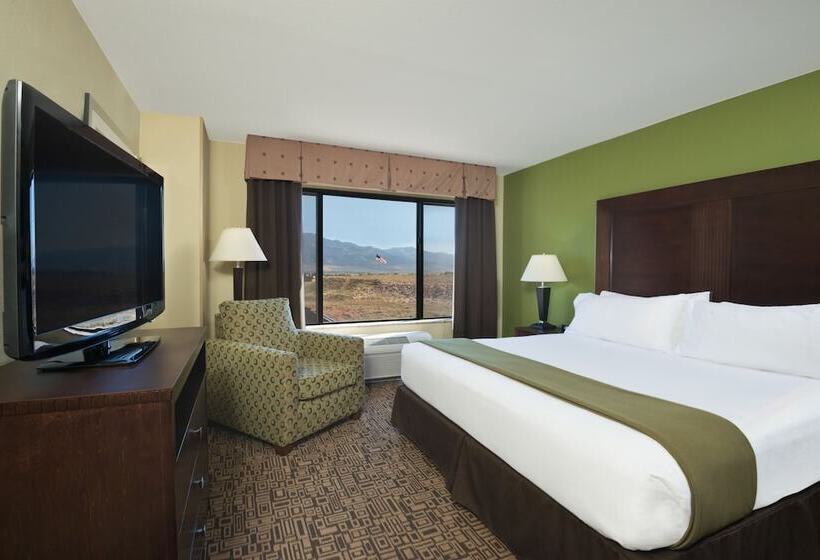 스위트, Holiday Inn Express Richfield, An Ihg