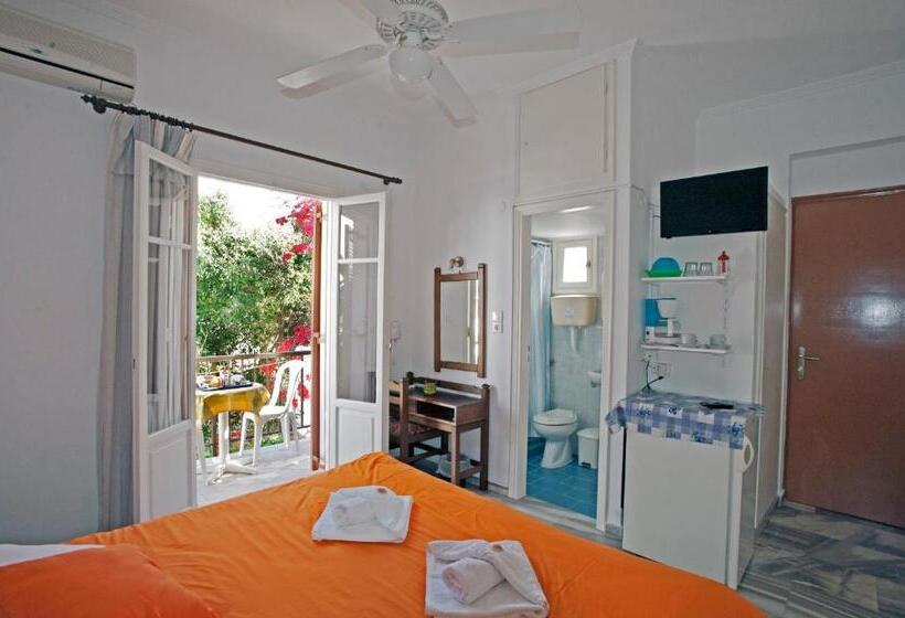 اتاق استاندارد, Marisa Rooms
