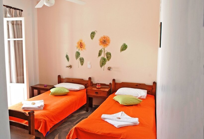 اتاق استاندارد, Marisa Rooms