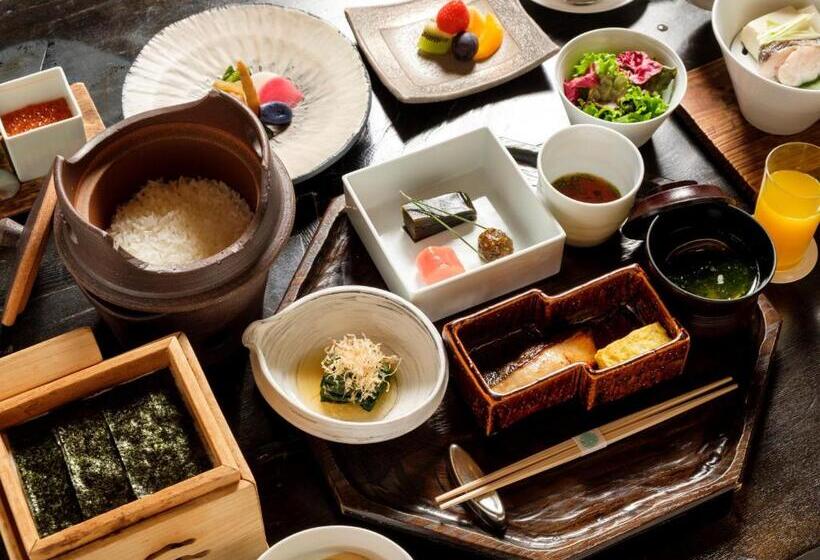 Superior suite with view, Akan Tsuruga Besso Hinanoza