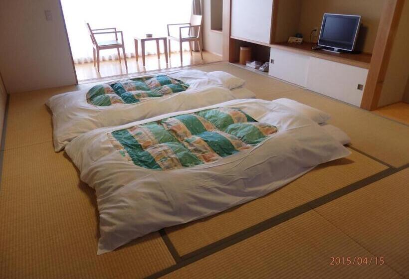 バス共有のスタンダードルーム, Kurhouse Shirahama