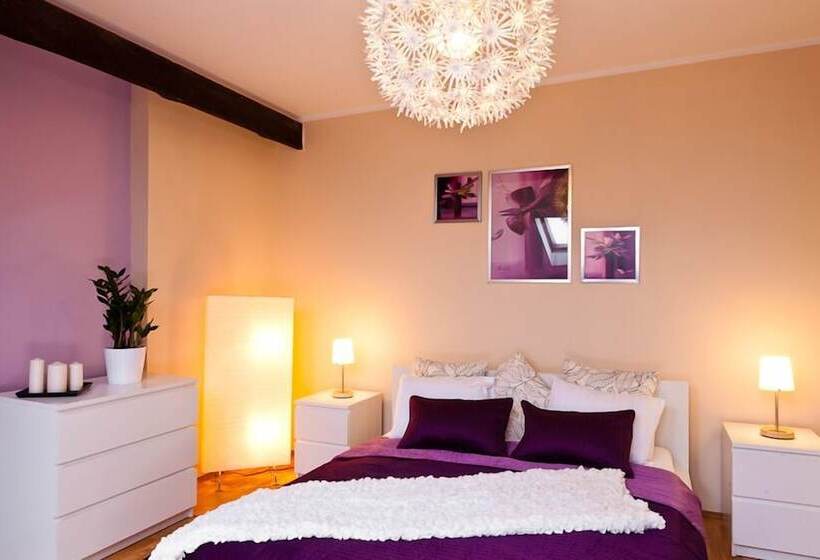 آپارتمان 2 خوابه, Blooms Inn & Apartments