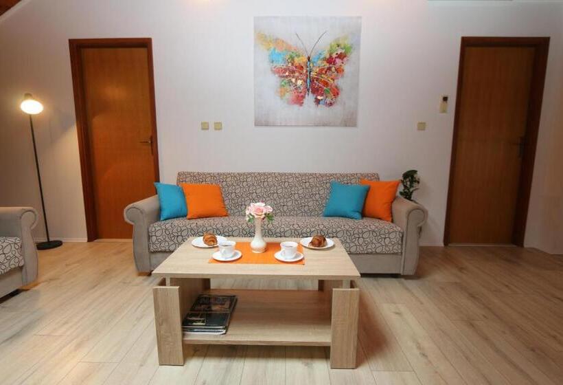 Quarto Estandar, Apartments Villa Sirena