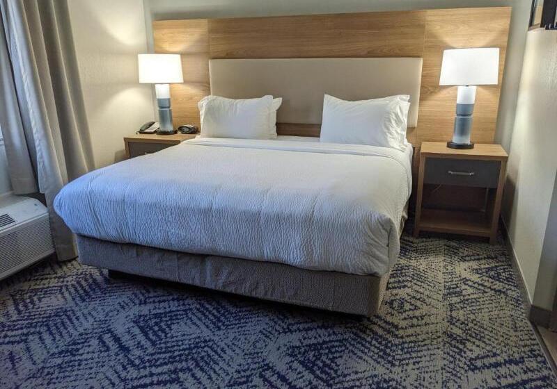 스탠다드 스튜디오 킹침대, Candlewood Suites Aberdeen Bel Air, An Ihg
