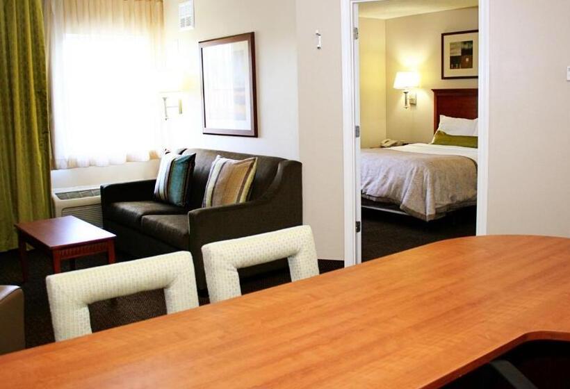 Люкс, Candlewood Suites Harrisonburg, An Ihg