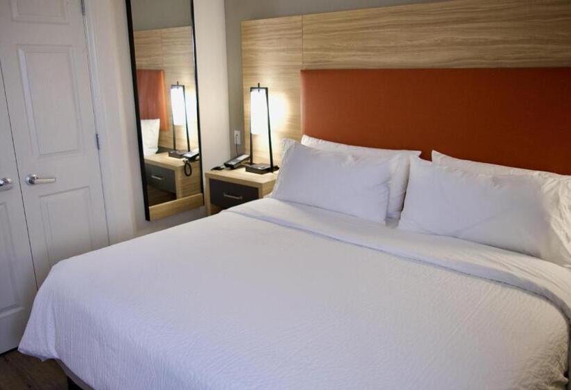 Люкс Повышенной Комфортности, Candlewood Suites Harrisonburg, An Ihg