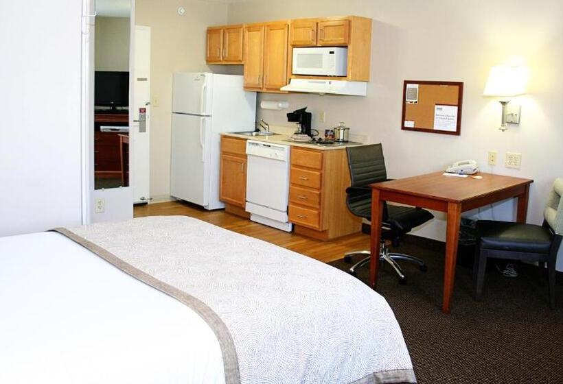 Люкс, Candlewood Suites Harrisonburg, An Ihg
