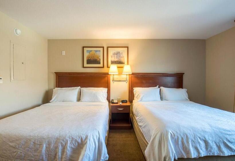 Номер Deluxe, Western Slope Suites Parachute