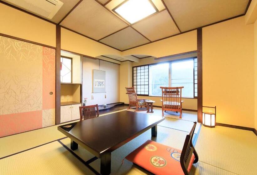 Номер Стандарт Вид на Горы, Kishigon Ryokan