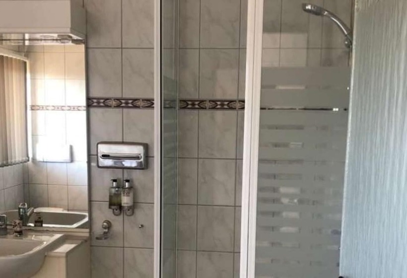 Студия Стандарт Двуспальная Кровать, Admiralty Lodge Motel