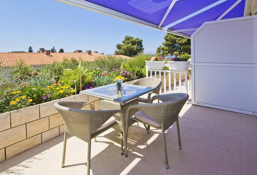 آپارتمان راحتی 1 خوابه, Violeta Hvar